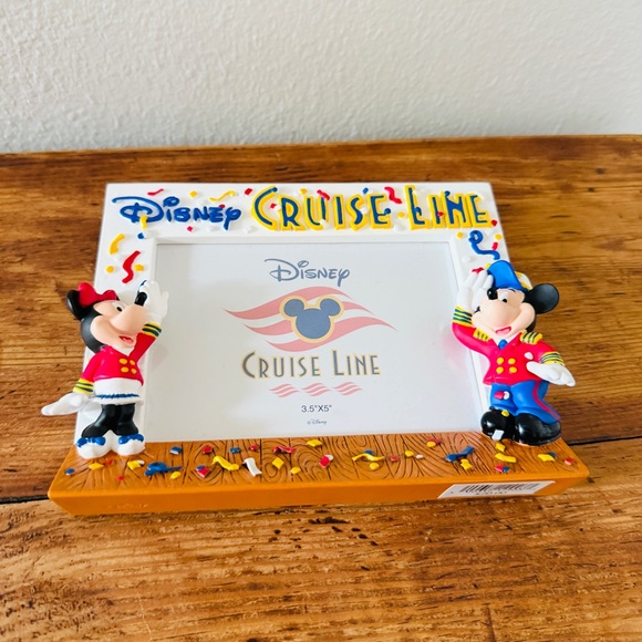 Disney Cruise Line Photo Frame - 3.5” x 5” - Picture 2 of 4